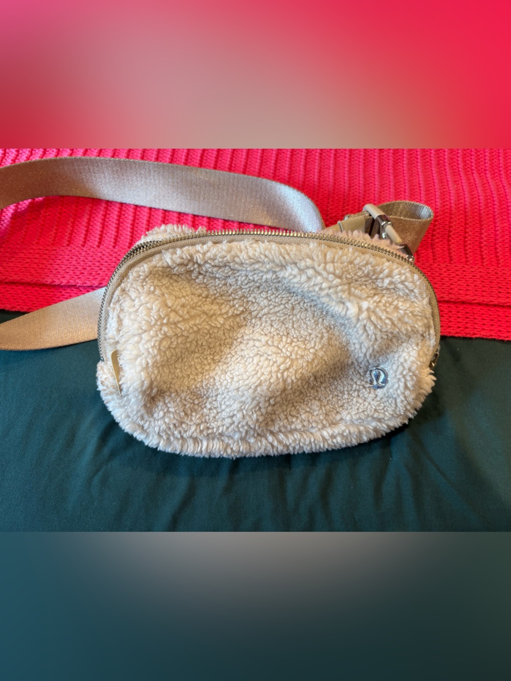 Lululemon Sherpa Belt Bag
